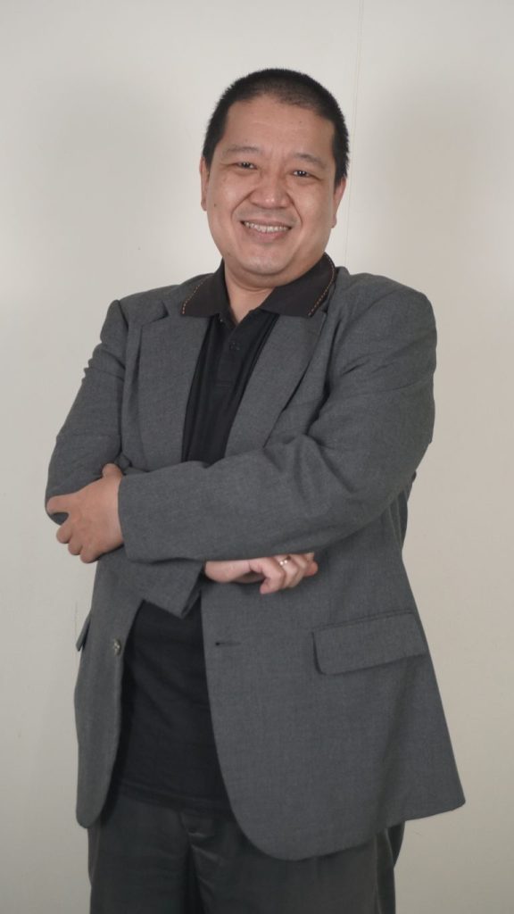 Robby Kurniawan Budhi, S.Kom., M.Kom.